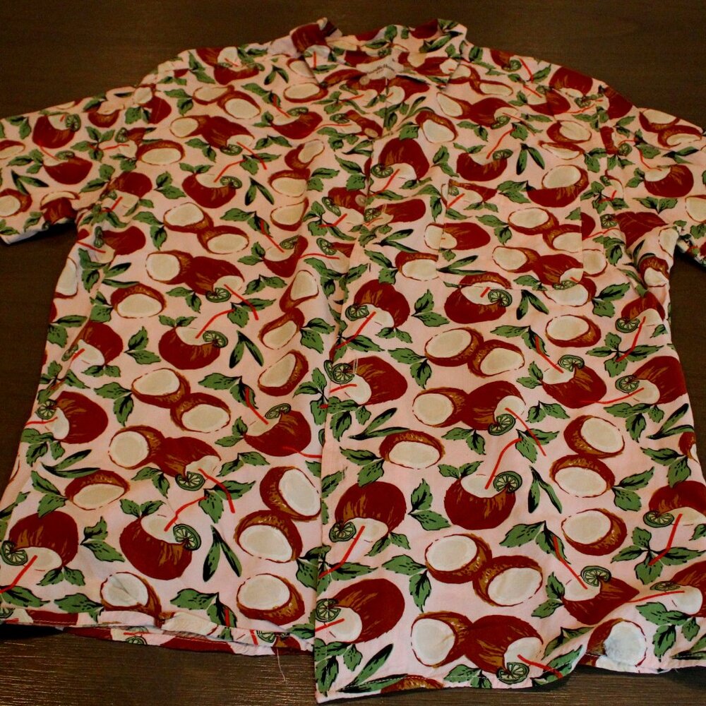 Goofellow & Co. men's medium short-sleeve button down floral shirt